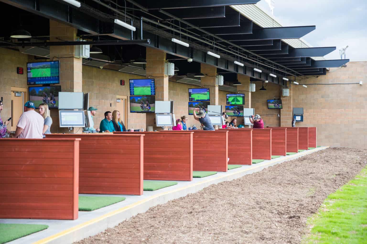 Trackman Indoor Golf Simulator - Backwoods Golf